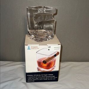 Belk Finer Gents Whiskey and Cigar Glass Set